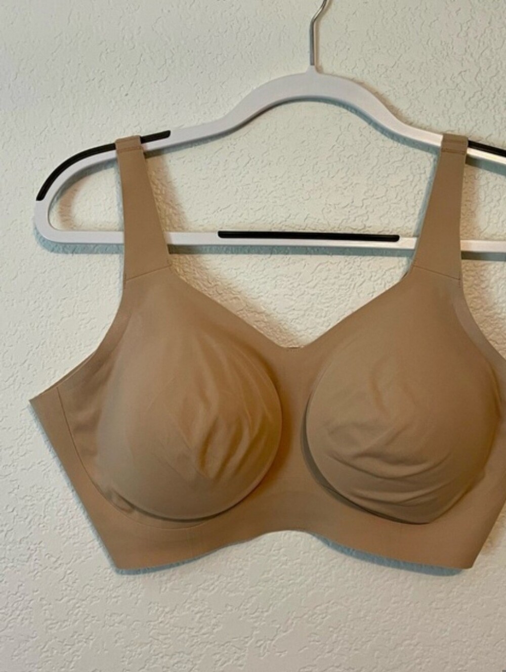 Evelyn & Bobbie Beyond Bra - Nude wireless bra